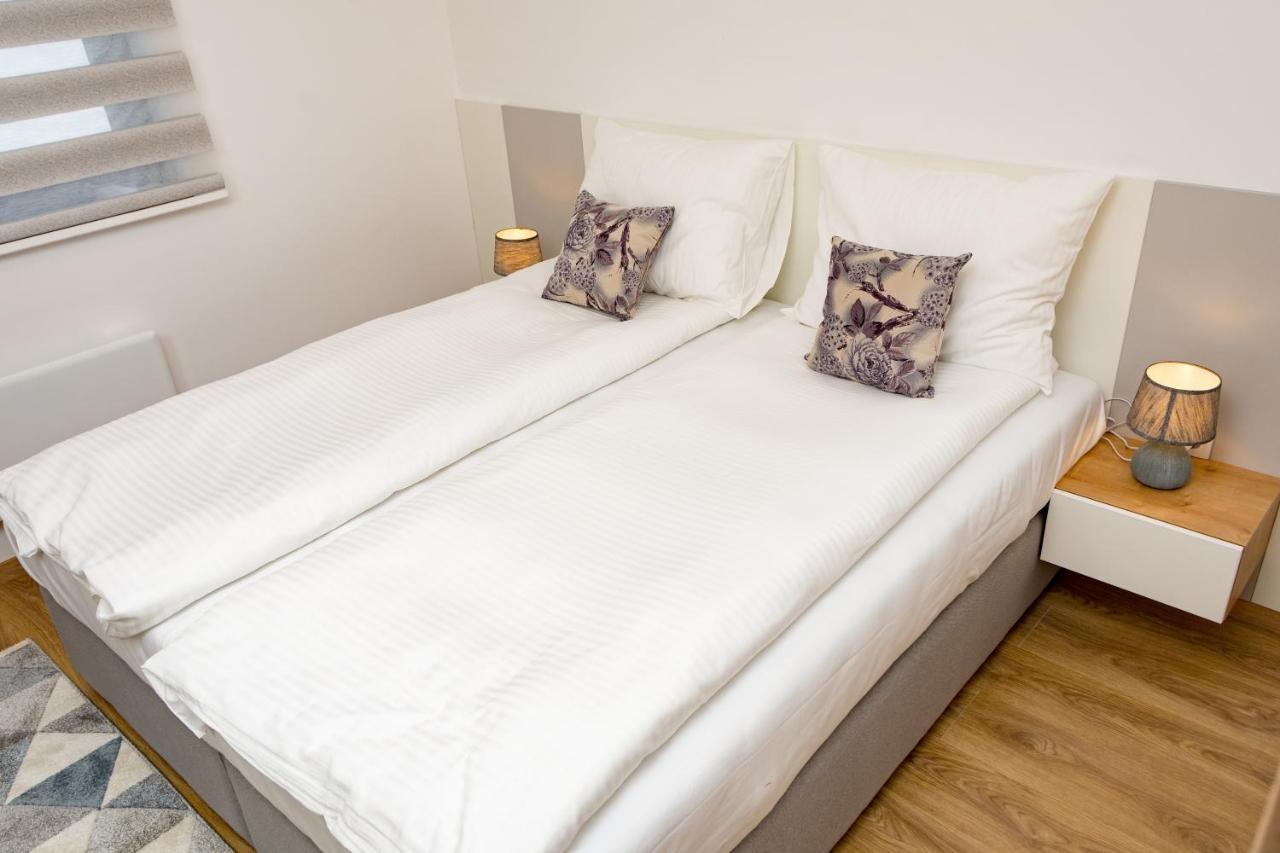 Apartmani Kamavu Яхорина Экстерьер фото
